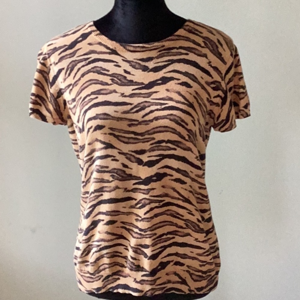 Chaps animal print short sleeve sweater